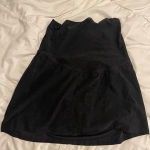 Beyond Yoga maternity skirt